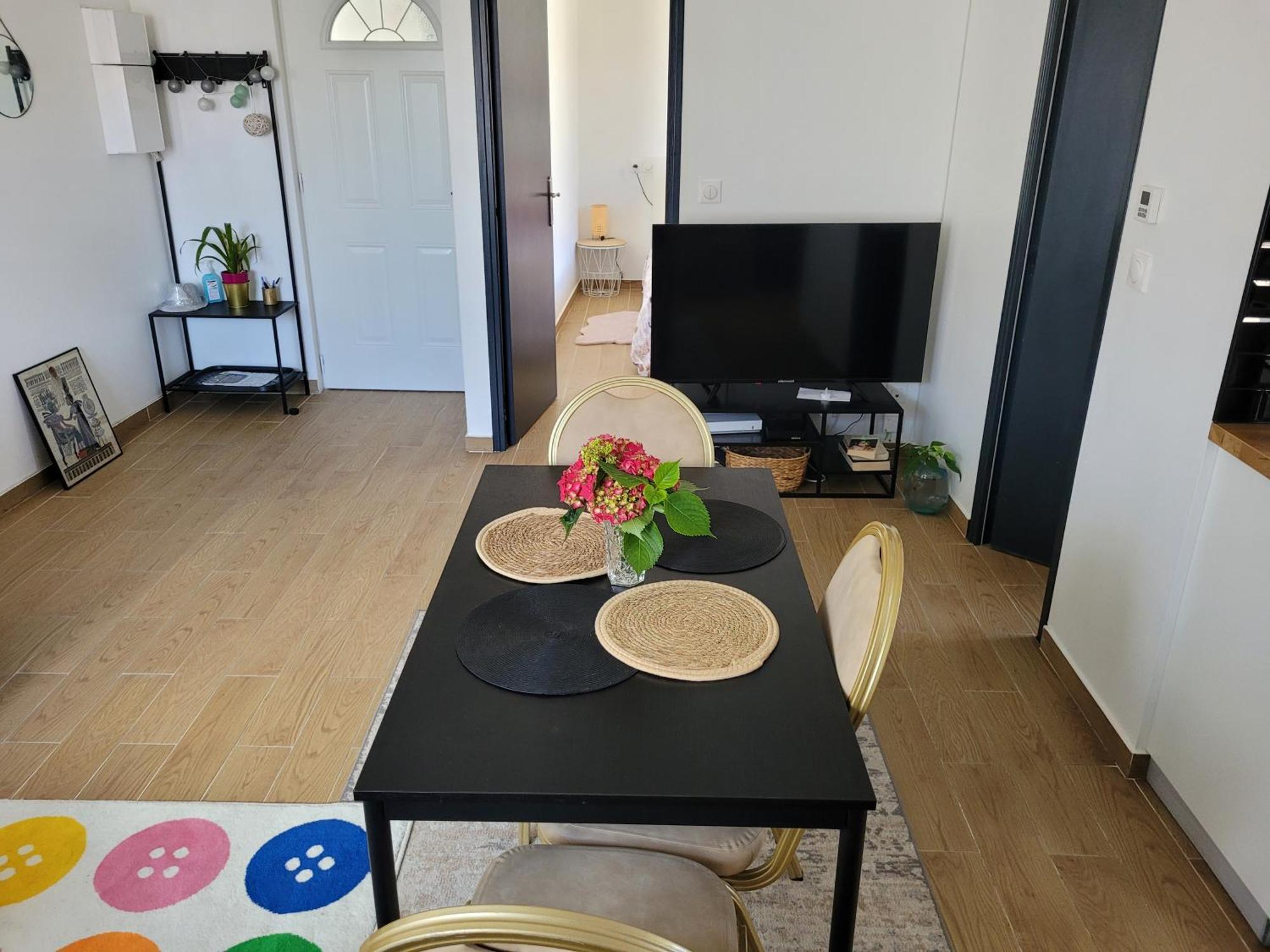 Coquet Appartement A 15Mn De Paris Et 10 Mn De Stade De France, Wifi, Netflix, Groslay Exterior foto